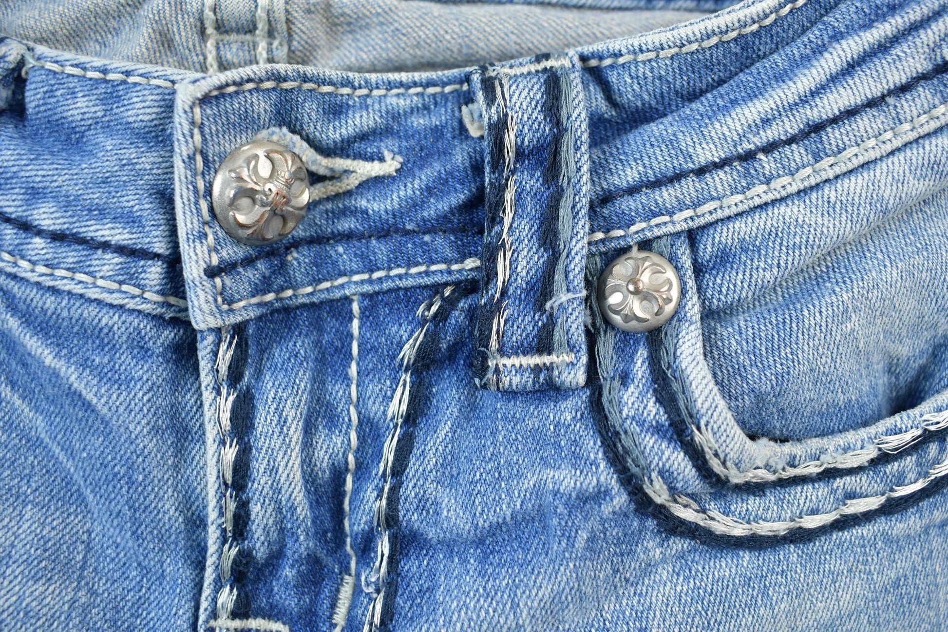 Vintage Y2K Miss Me Bedazzled Cowgirl Western Boot Cut Low Rise Jeans 26x33 / Rhinestone Jeans / 2000s Jeans / Chrome from propervintagecanada