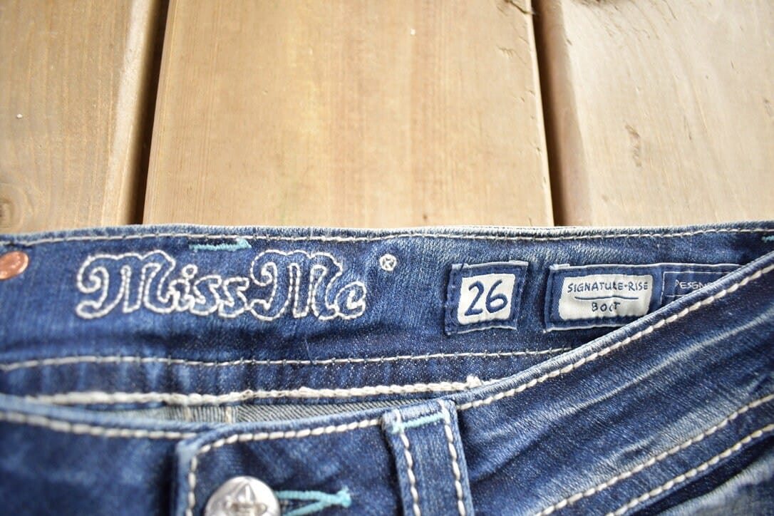 Vintage Y2K Miss Me Bedazzled Cowgirl Western Boot Cut Low Rise Jeans Women's 26 x 33 from propervintagecanada