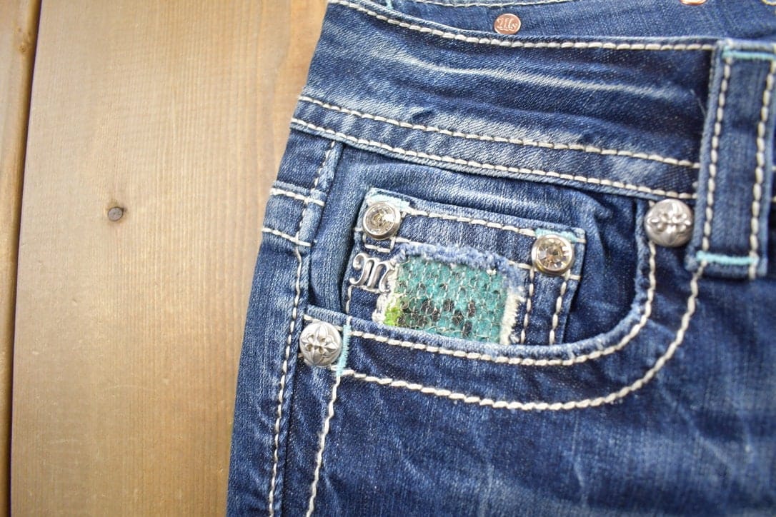 Vintage Y2K Miss Me Bedazzled Cowgirl Western Boot Cut Low Rise Jeans Women's 26 x 33 from propervintagecanada