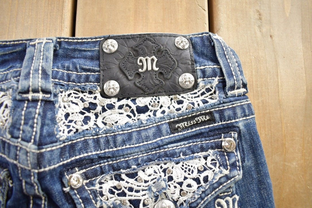 Vintage Y2K Miss Me Bedazzled Cowgirl Western Boot Cut Low Rise Jeans Women's 26 x 33 from propervintagecanada