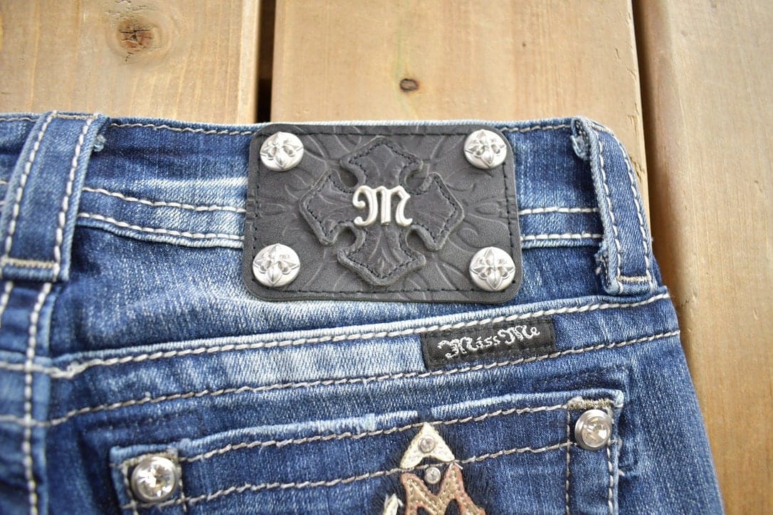 Vintage Y2K Miss Me Bedazzled Cowgirl Western Boot Cut Low Rise Jeans Women's 26 x 33 from propervintagecanada