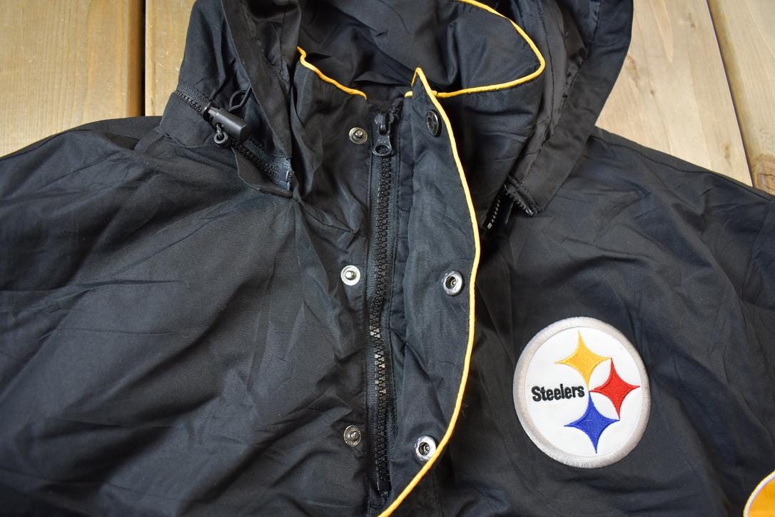 Vintage Y2k NFL Pittsburg Steelers Embroidered Removable Hooded Jacket from propervintagecanada