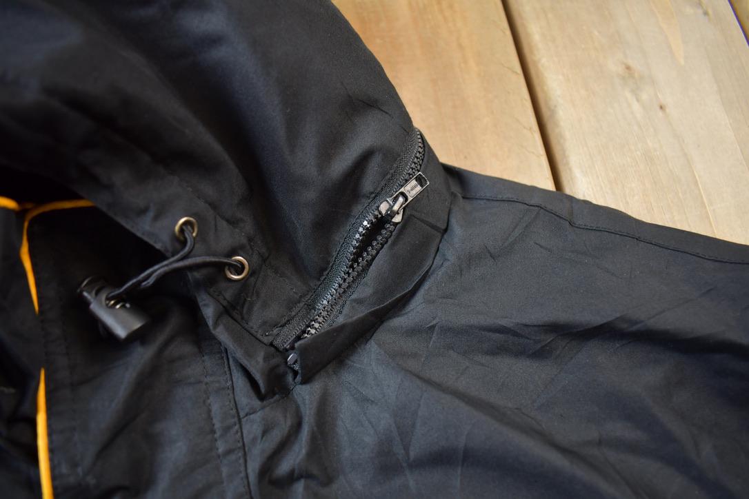 Vintage Y2k NFL Pittsburg Steelers Embroidered Removable Hooded Jacket from propervintagecanada