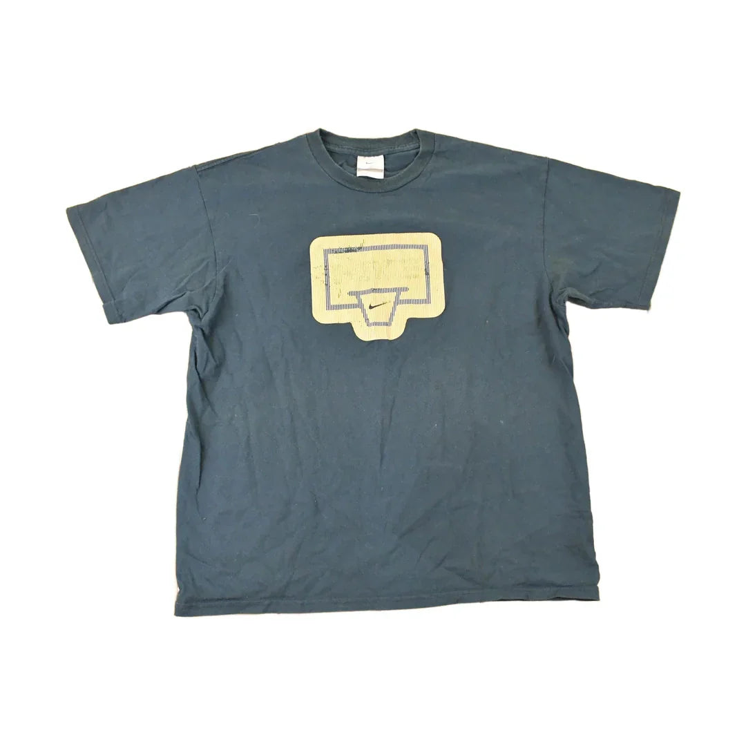 Vintage Y2K Nike Basketball T-Shirt Men's L from propervintagecanada