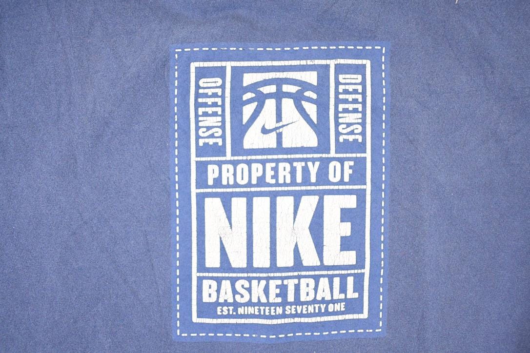 Vintage Y2K Nike Basketball T-Shirt Men's XL from propervintagecanada