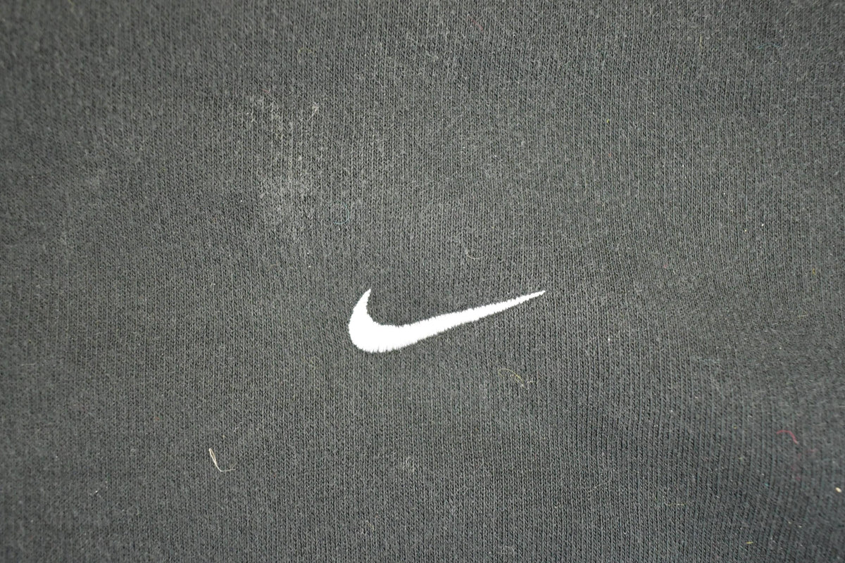 Vintage Y2K Nike Crewneck Sweatshirt Men's L from propervintagecanada