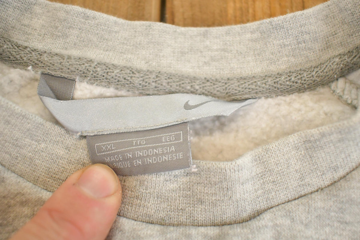 Vintage Y2K Nike Crewneck Sweatshirt Men's XL from propervintagecanada