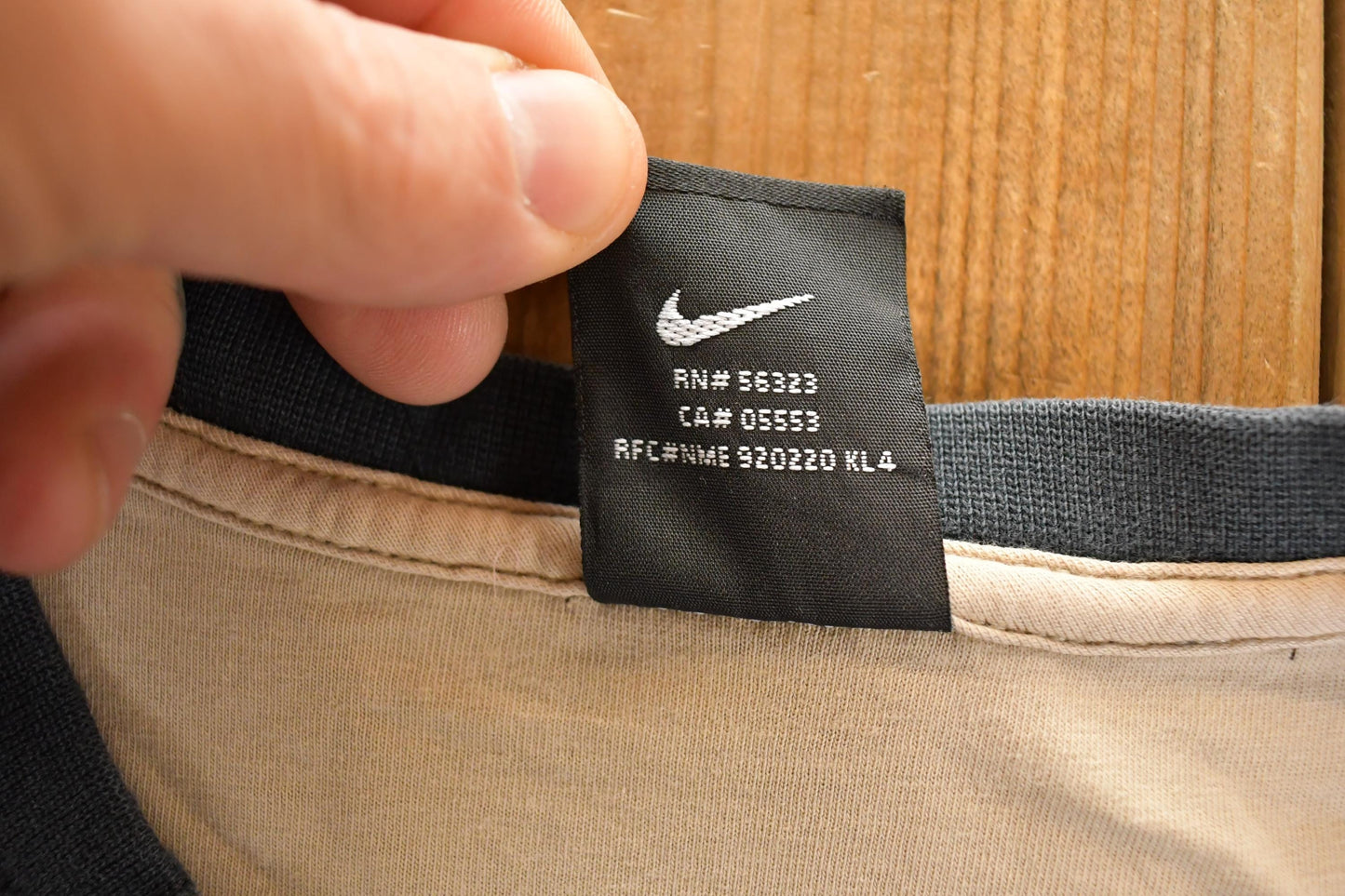 Vintage Y2K Nike Golf Embroidered Mini Swoosh Sweatshirt Men's L from propervintagecanada