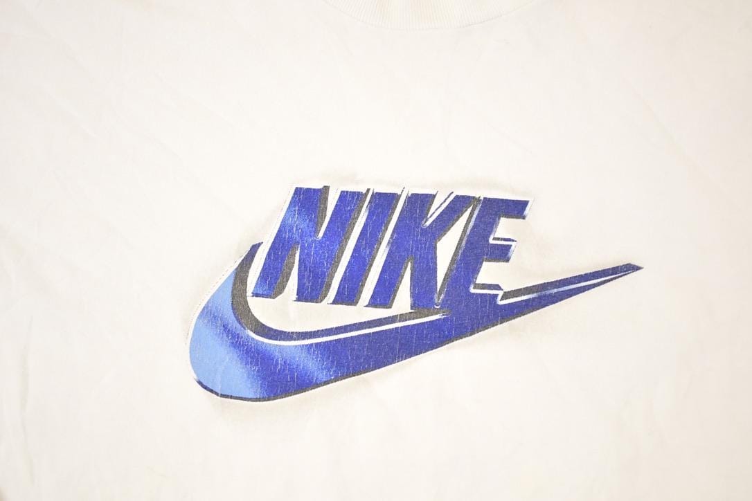 Vintage Y2K Nike Graphic Print Logo Swoosh Shirt Men's L from propervintagecanada