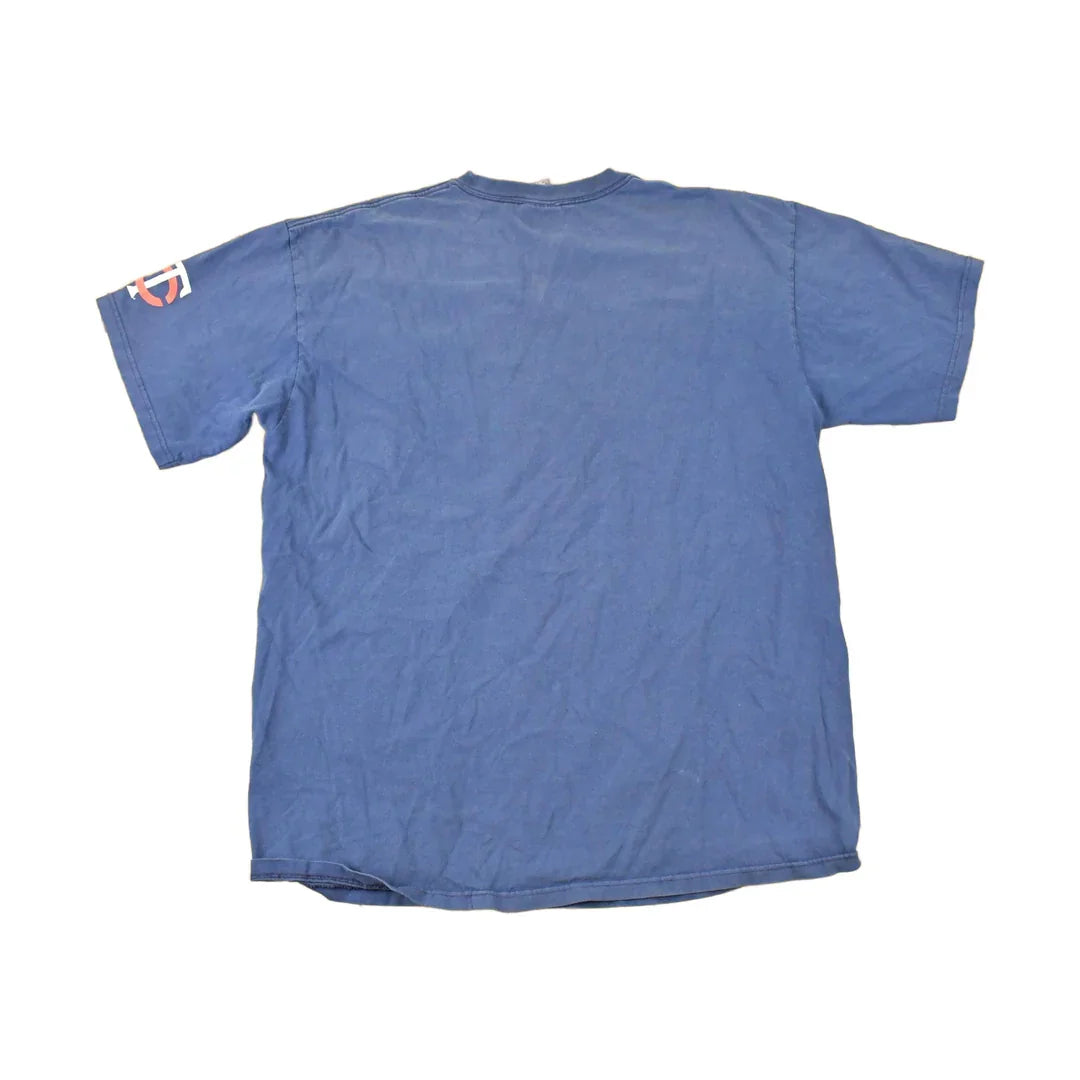 Vintage Y2K Nike Minnesota Twins Centre Scoosh MLB T-Shirt Men's XL from propervintagecanada