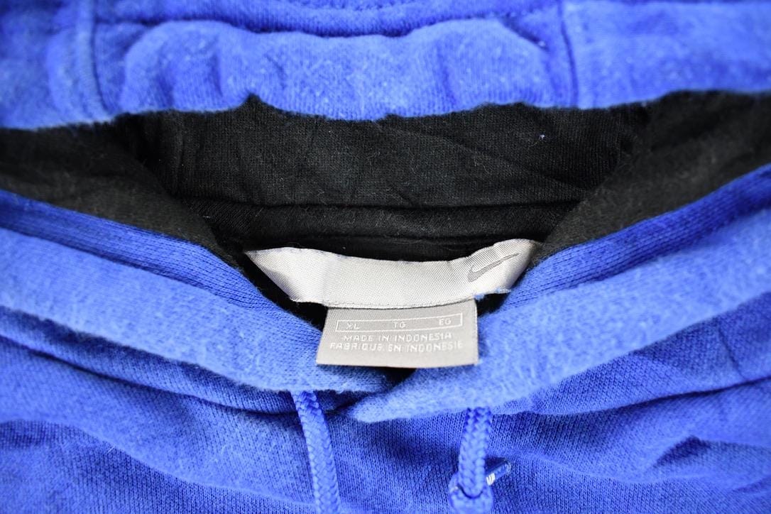 Vintage Y2K Nike Text Logo Hoodie Sweatshirt Men's XL from propervintagecanada