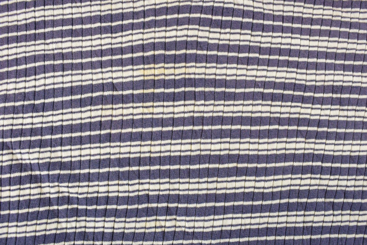Vintage Y2K No Boundaries Purple Striped V-Neck T-Shirt Youth XL from propervintagecanada