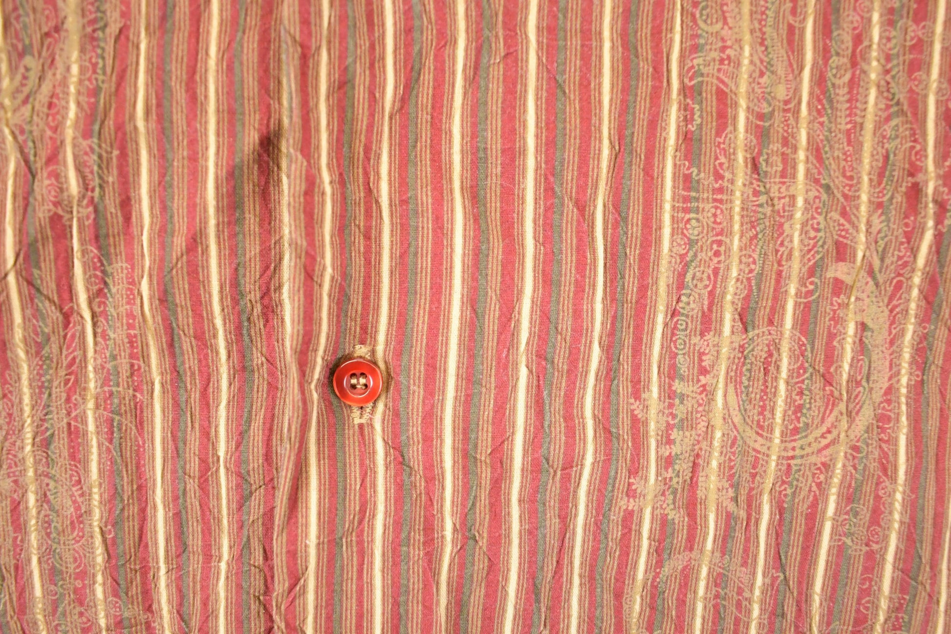 Vintage Y2K Point Zero Button Up Shirt Men's L from propervintagecanada