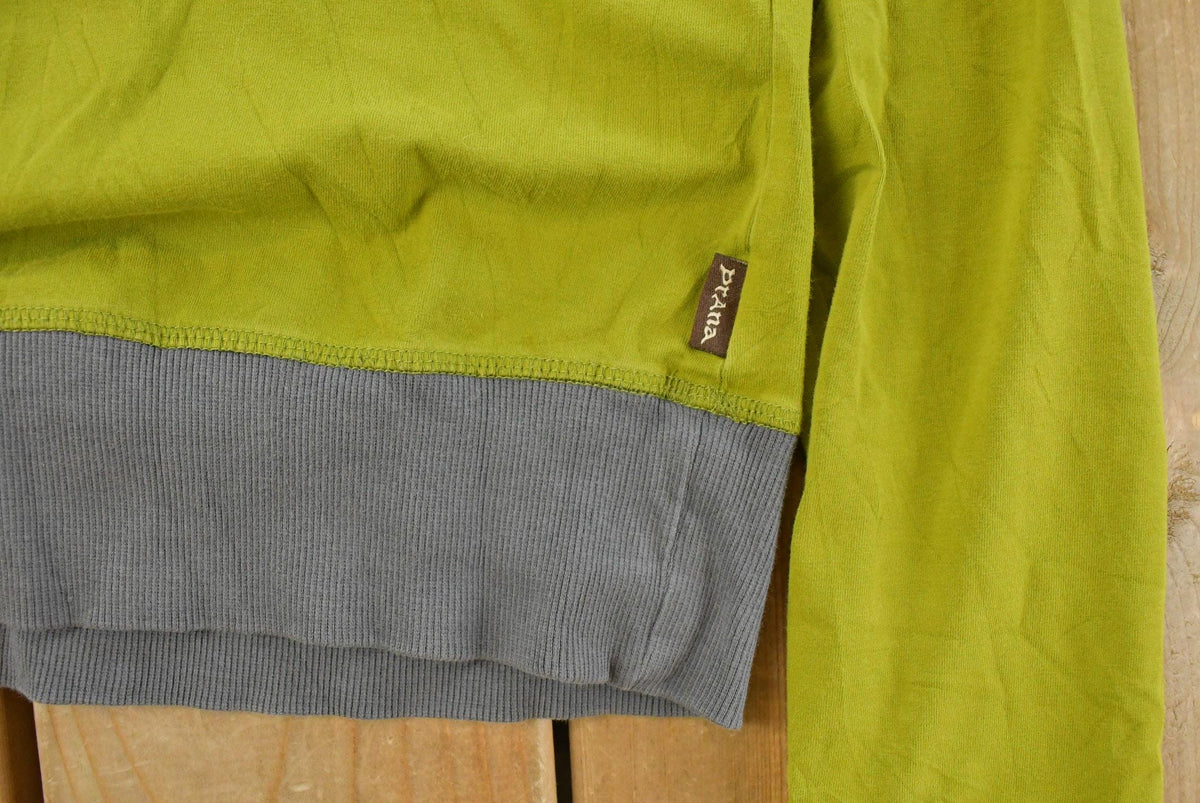 Vintage Y2K Prana Hooded Henley Shirt Women's M from propervintagecanada