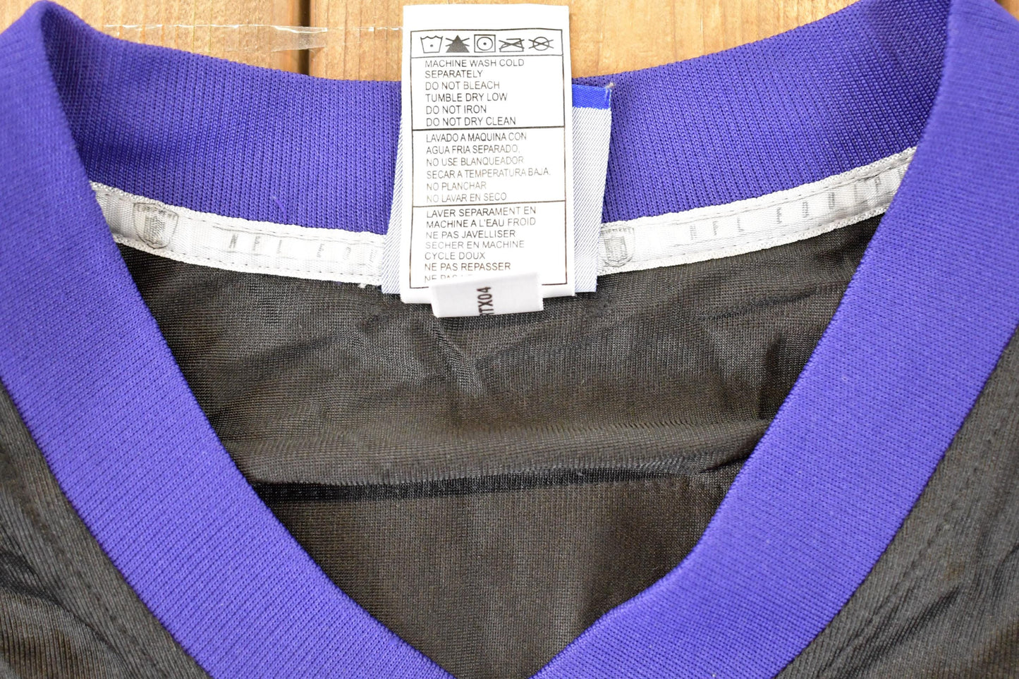 Vintage Y2K Reebok Baltimore Ravens Todd Heap NFL Jersey Men's M from propervintagecanada