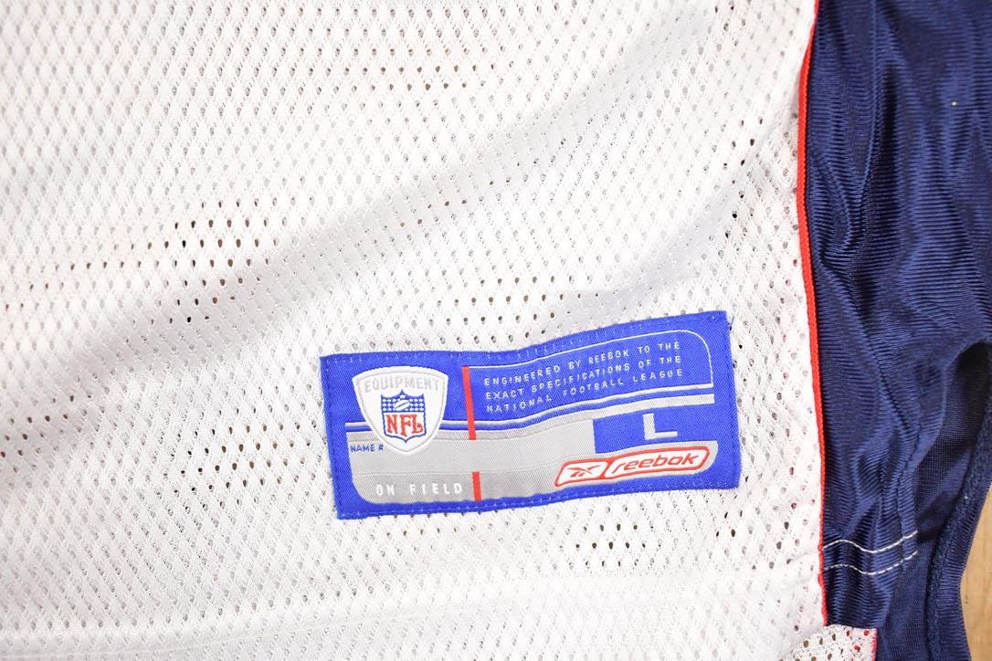 Vintage Y2K Reebok New England Patriots Adalius Thomas NFL Jersey Men's L from propervintagecanada