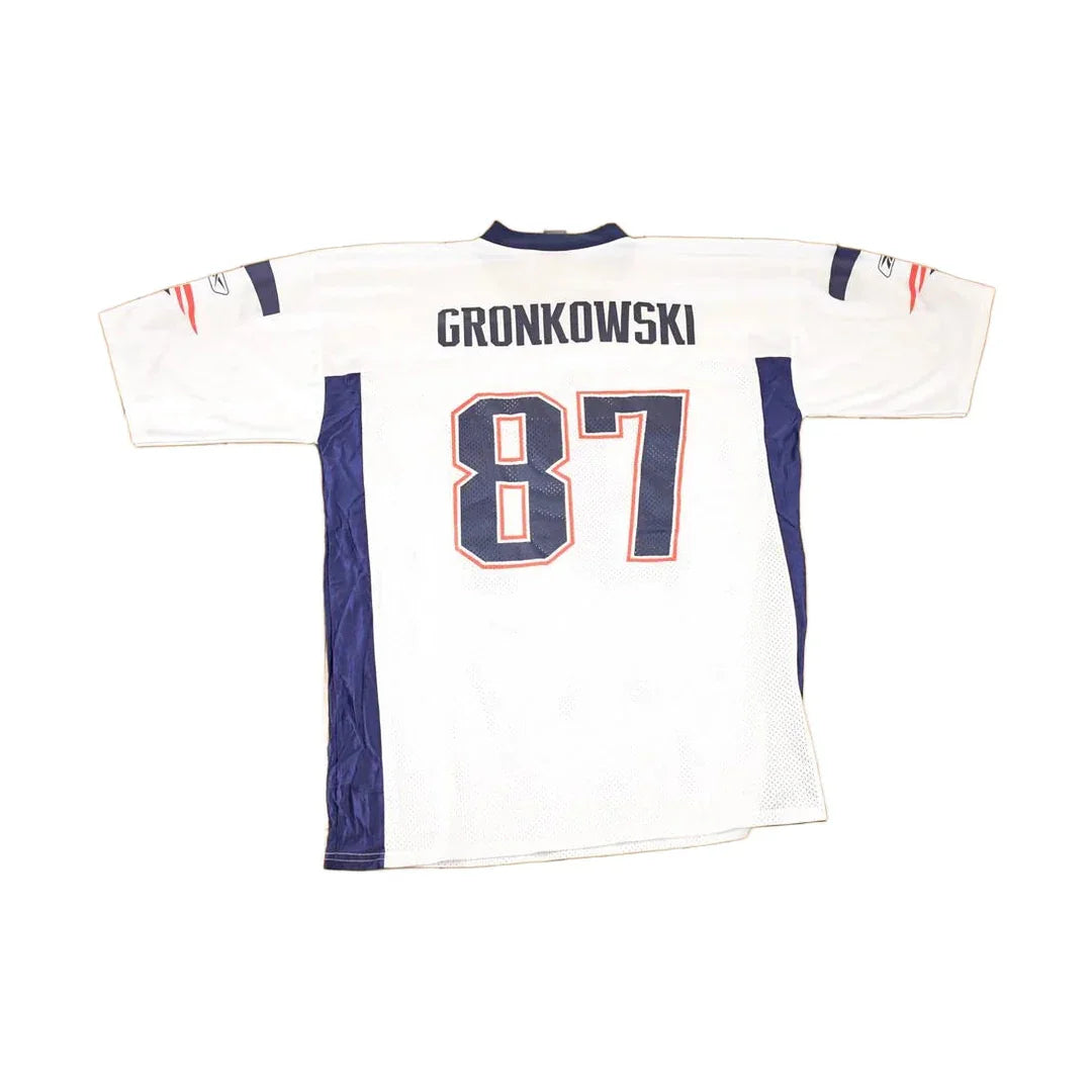 Vintage Y2K Reebok New England Patriots Rob Gronkowski NFL Jersey Men's XL from propervintagecanada