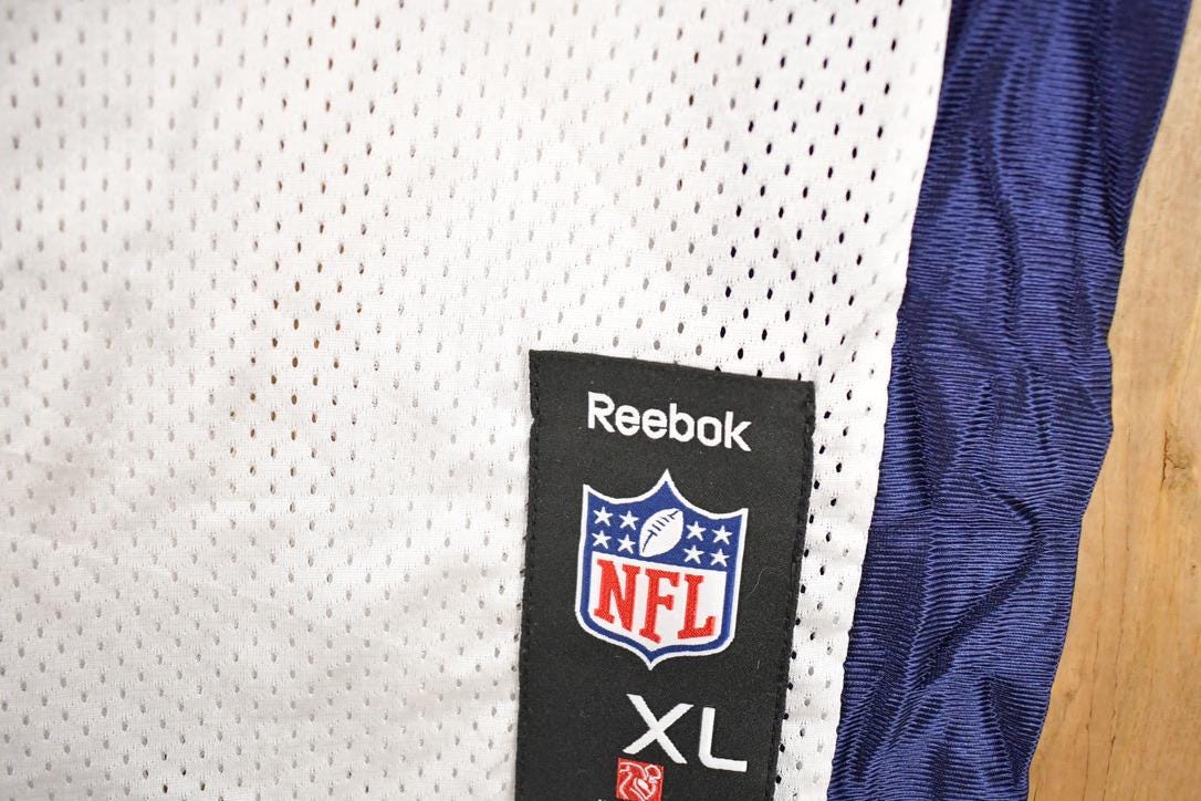 Vintage Y2K Reebok New England Patriots Rob Gronkowski NFL Jersey Men's XL from propervintagecanada