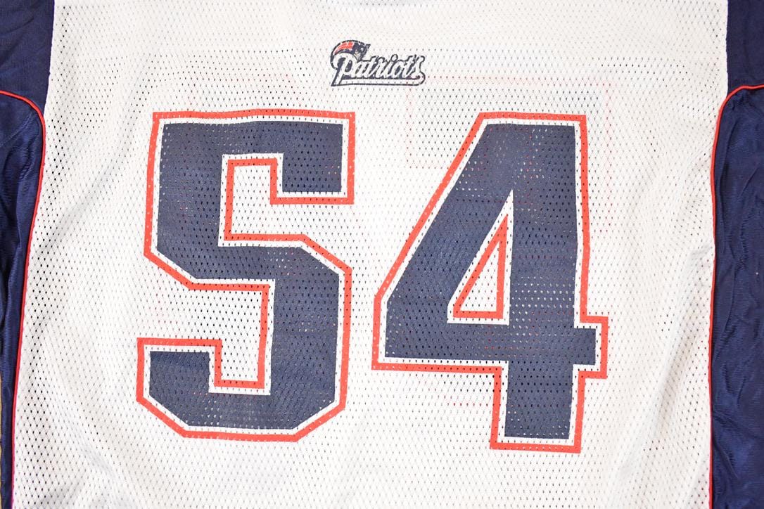 Vintage Y2K Reebok New England Patriots Tedy Bruschi NFL Jersey Men's L from propervintagecanada