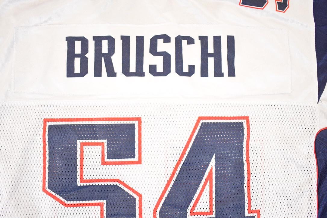 Vintage Y2K Reebok New England Patriots Tedy Bruschi NFL Jersey Men's L from propervintagecanada