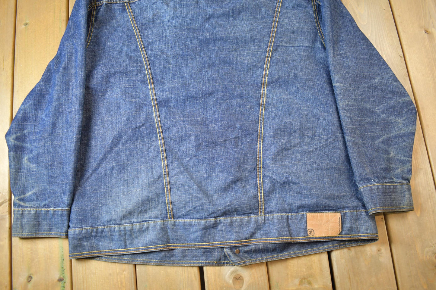 Vintage Y2K Rocawear Faded Jean Jacket Men's Large from propervintagecanada