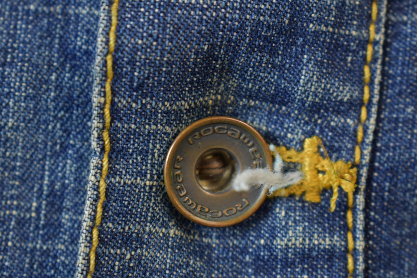 Vintage Y2K Rocawear Faded Jean Jacket Men's Large from propervintagecanada