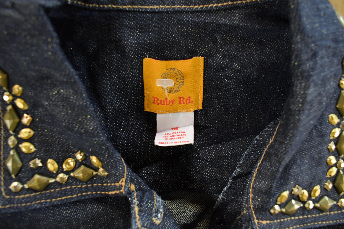 Vintage Y2K Ruby Rd Denim Shirt Jacket Women's Small from propervintagecanada