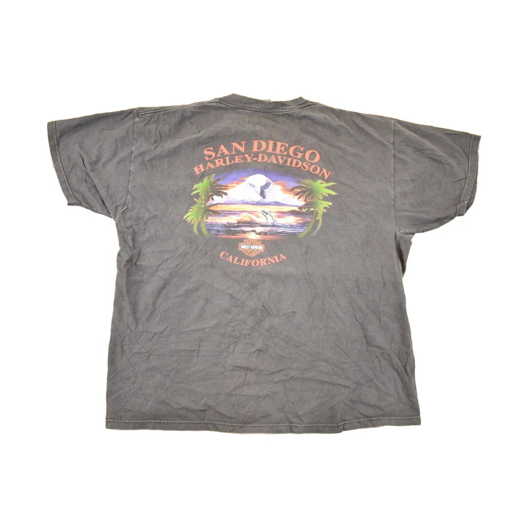 Vintage Y2K San Diego California Harley Davidson Motorcycles Biker T-Shirt Men's XL from propervintagecanada
