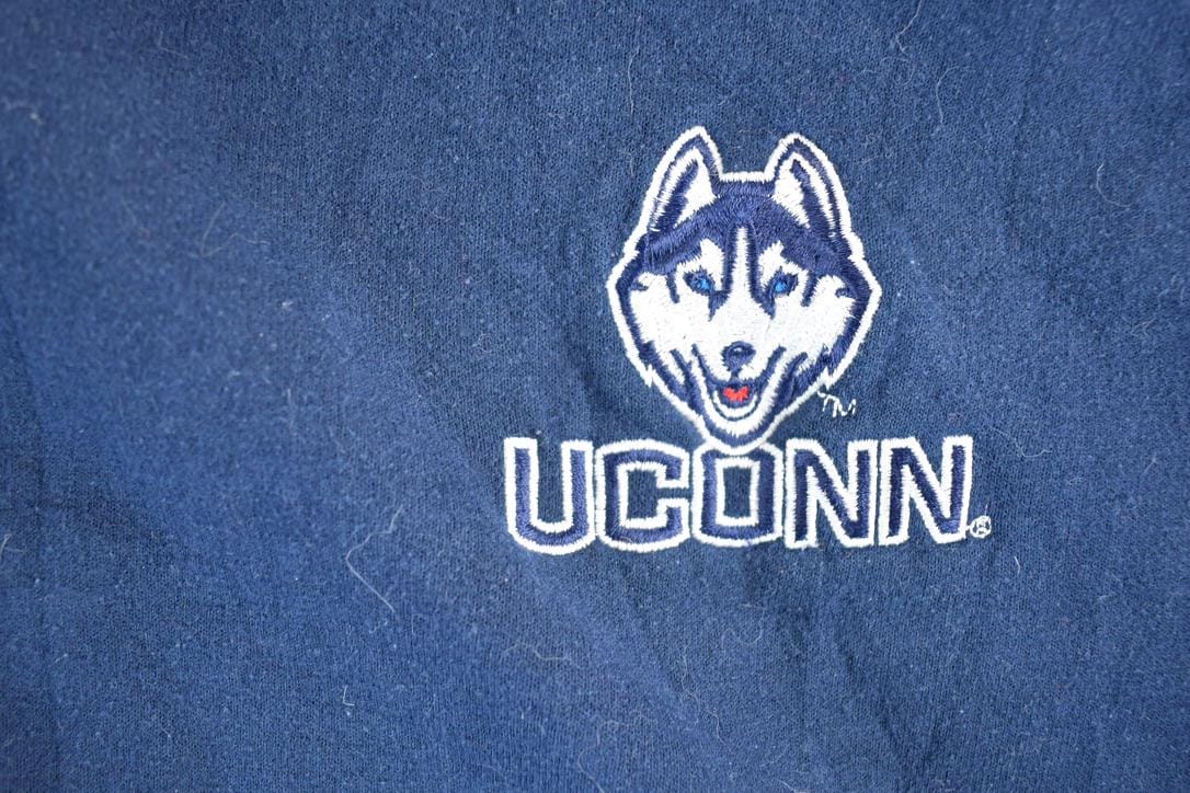 Vintage Y2K Uconn Huskies full Zip University Hoodie Mens XL from propervintagecanada