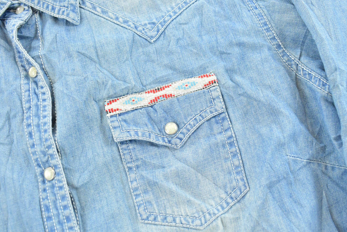 Vintage Y2K Wrangler Denim Button Up Cowboy Shirt Women's XL from propervintagecanada