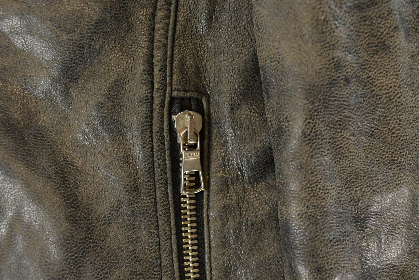 Vintage Y2K Zoul Washed Leather Biker Jacket Women's Small from propervintagecanada