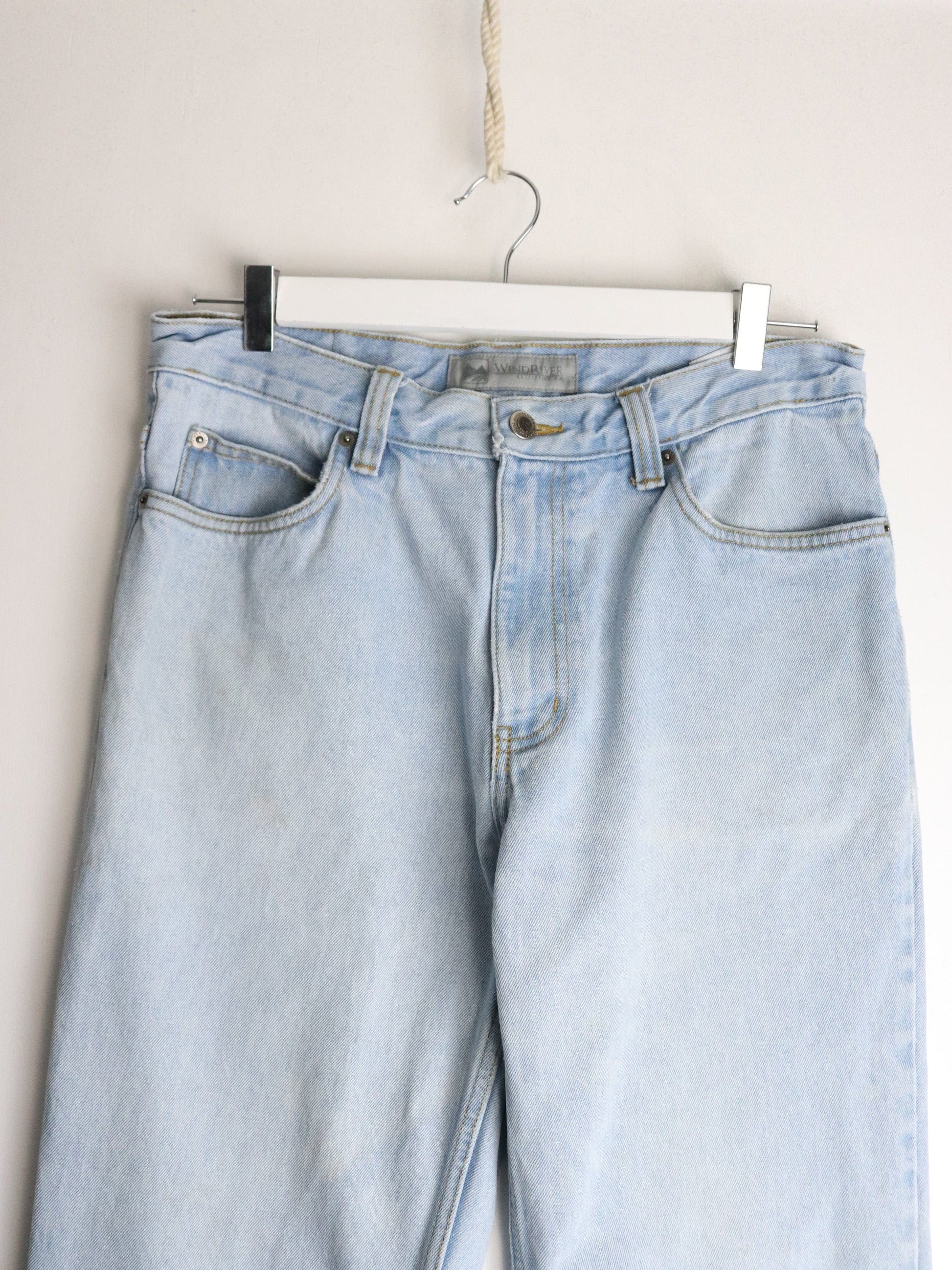 WindRiver Denim Jeans Mens 34 x 30 Blue from propervintagecanada