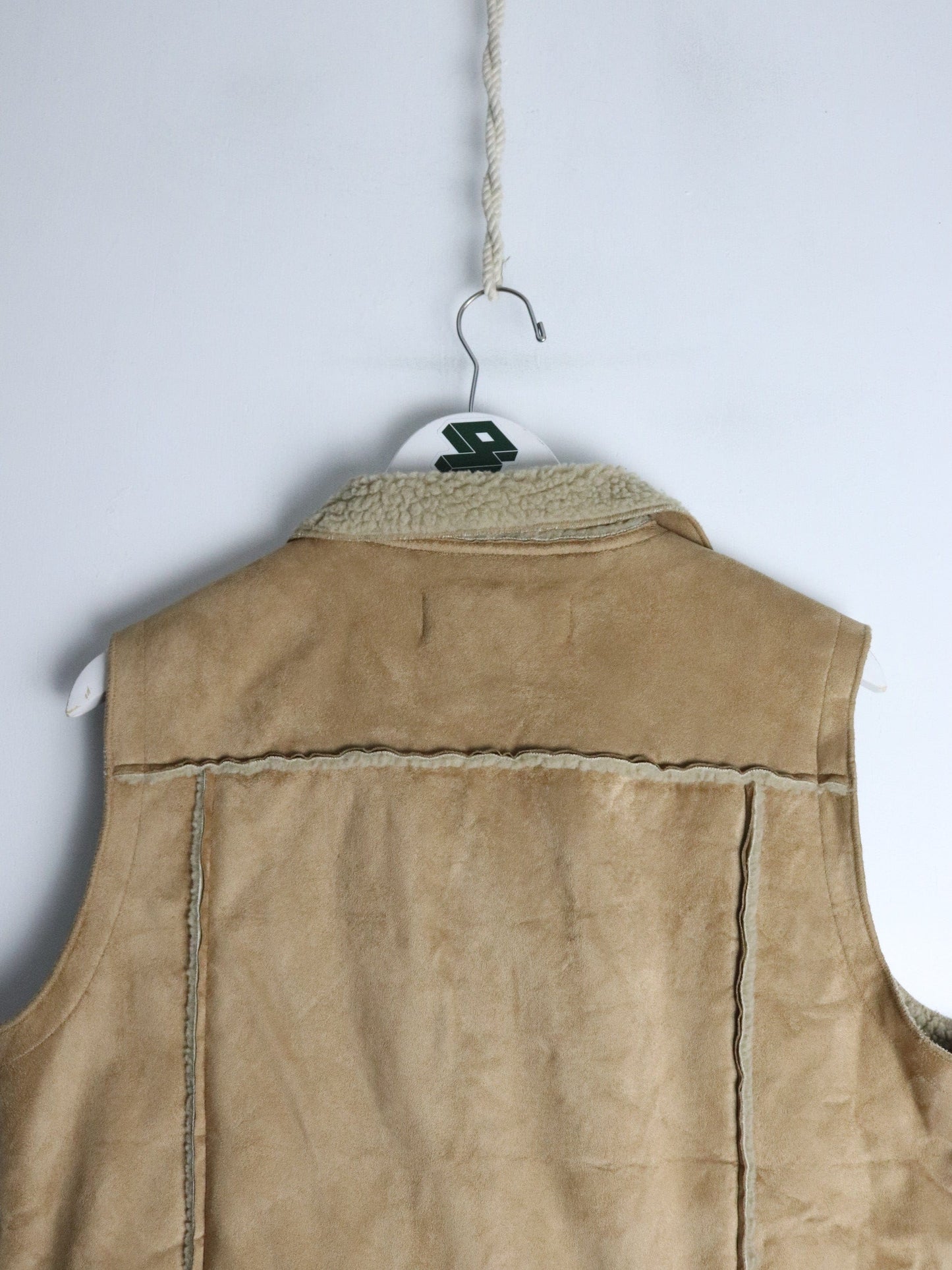 WindRiver Vest Youth XL Beige Jacket from propervintagecanada