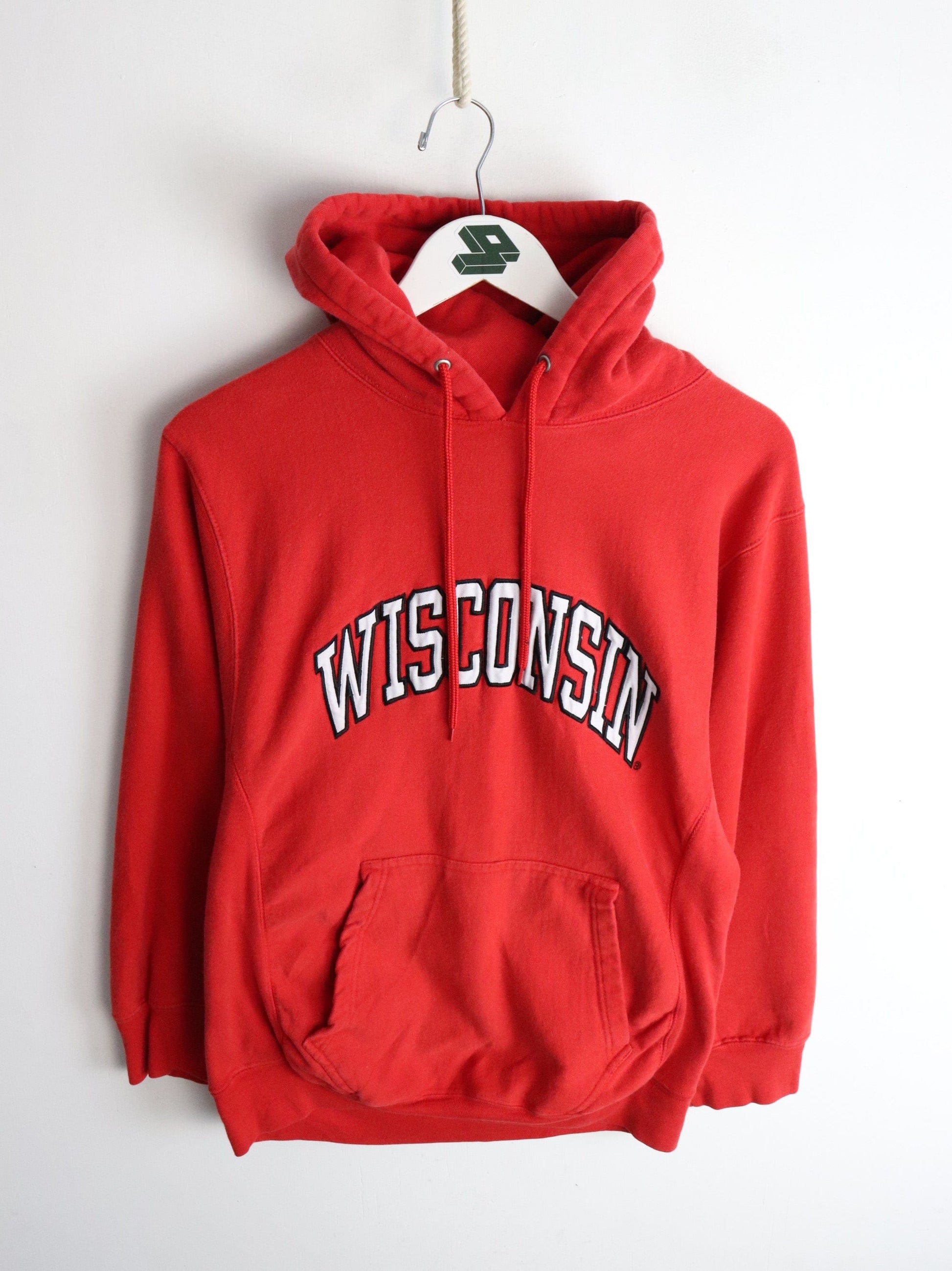 Wisconsin Badgers Sweatshirt Mens Small Red Hoodie from propervintagecanada