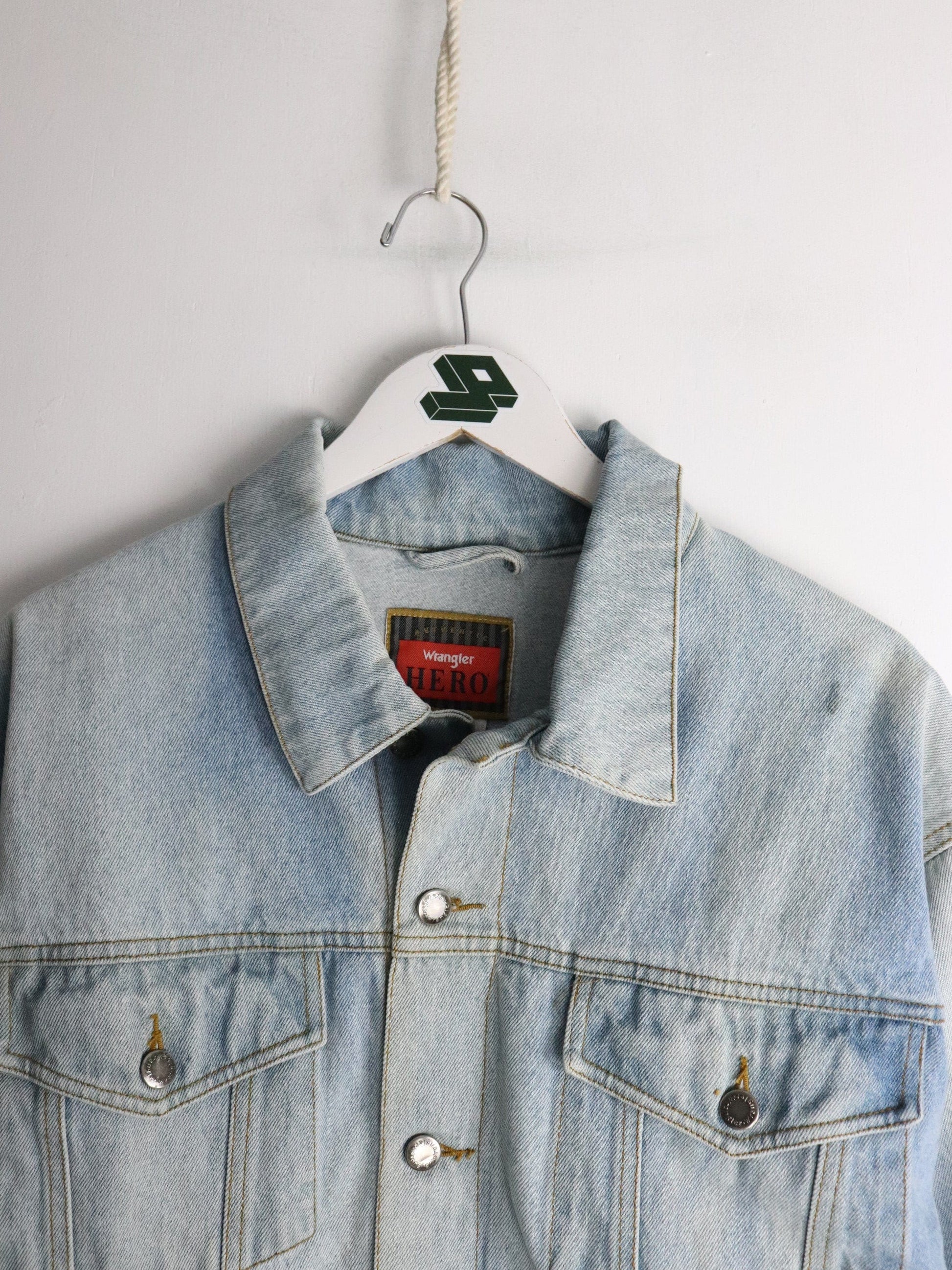 Wrangler Jacket Mens Medium Blue Denim Trucker from propervintagecanada