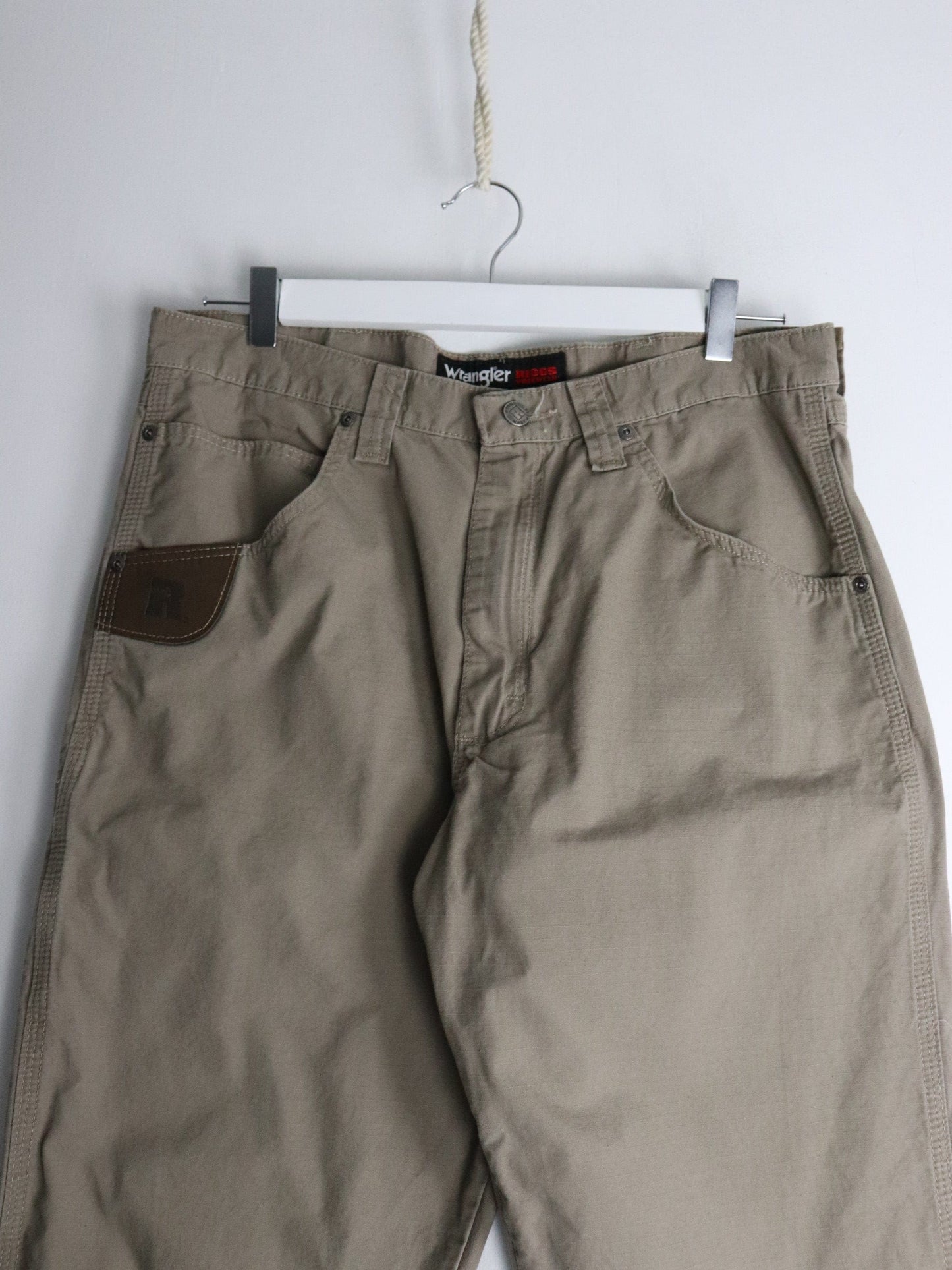 Wrangler Riggs Work Wear Pants Fits Mens 34 x 31 Brown Carpenters from propervintagecanada