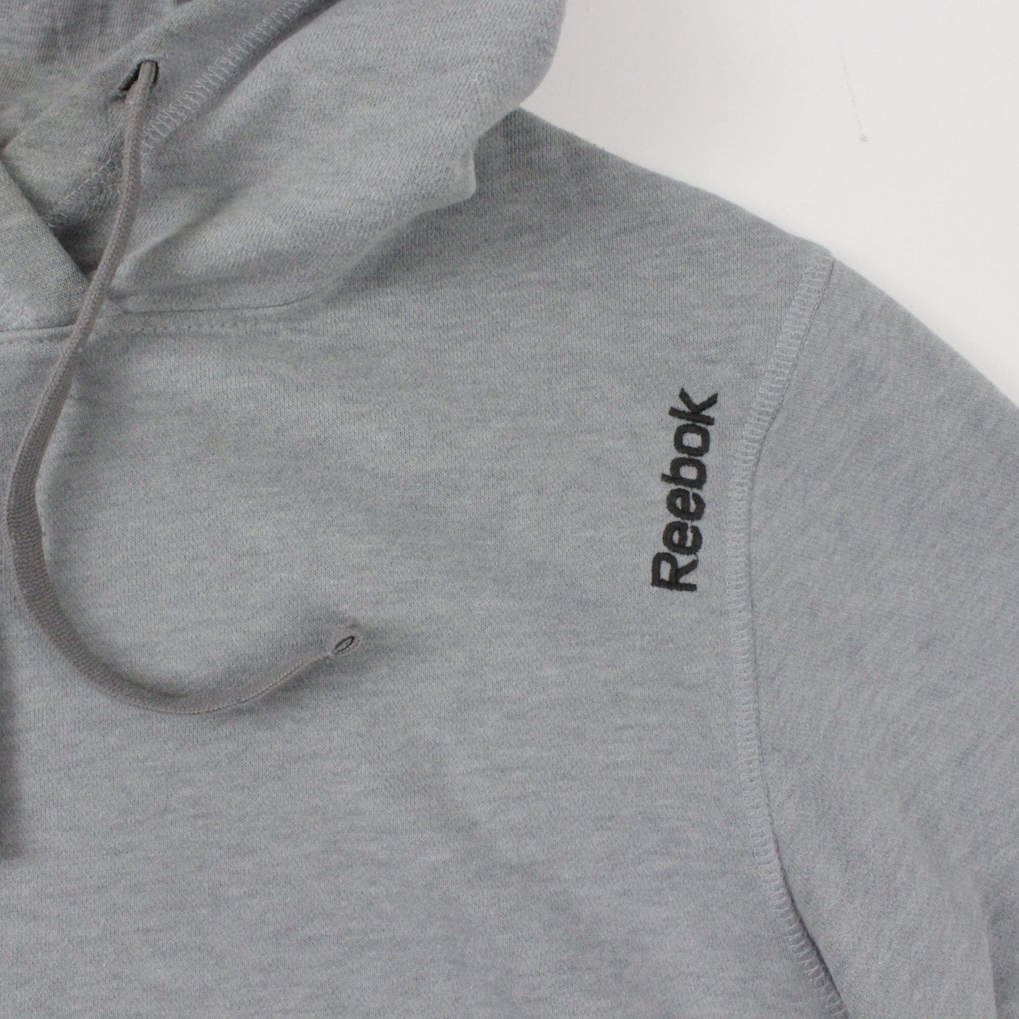 Reebok Hoodie Size Small from propervintagecanada