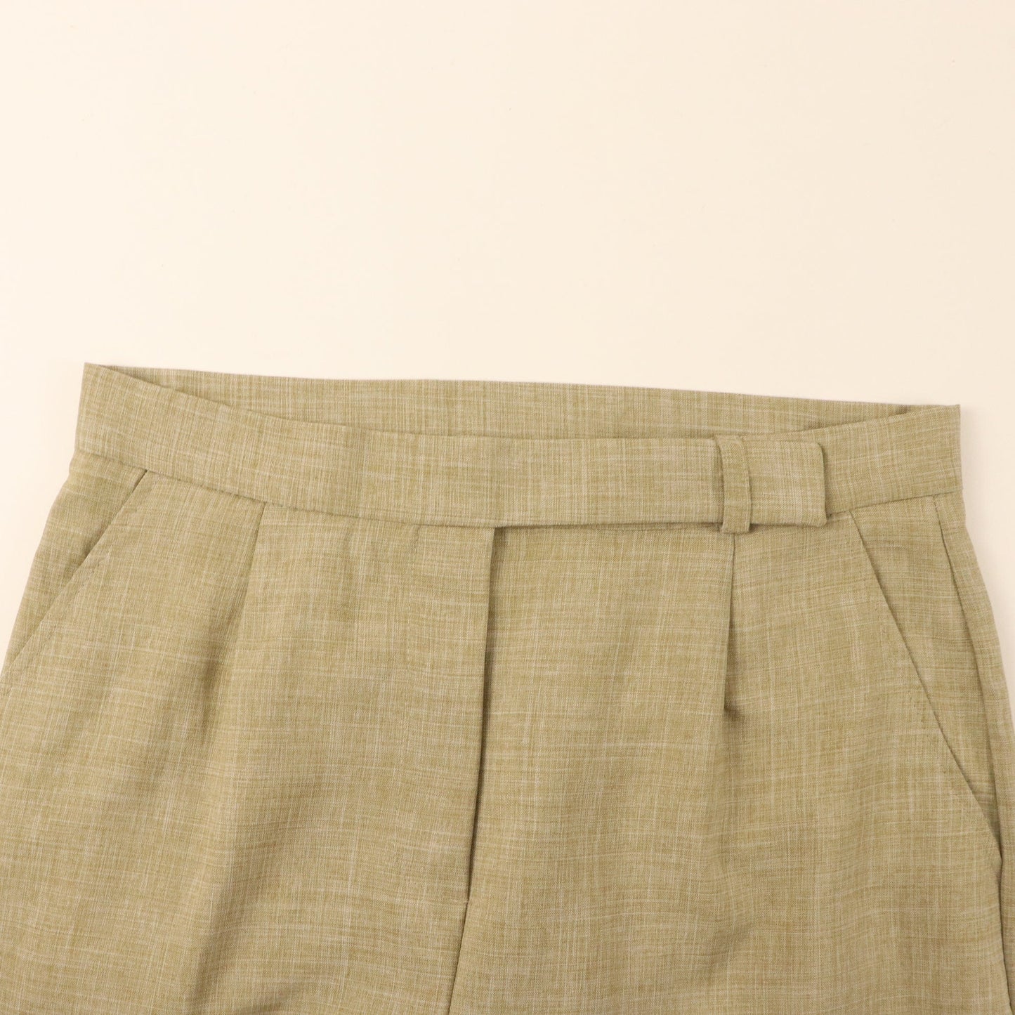 Vintage Nathalie B Pleated Pants Women's Size 13/14 (31 x 26) from propervintagecanada